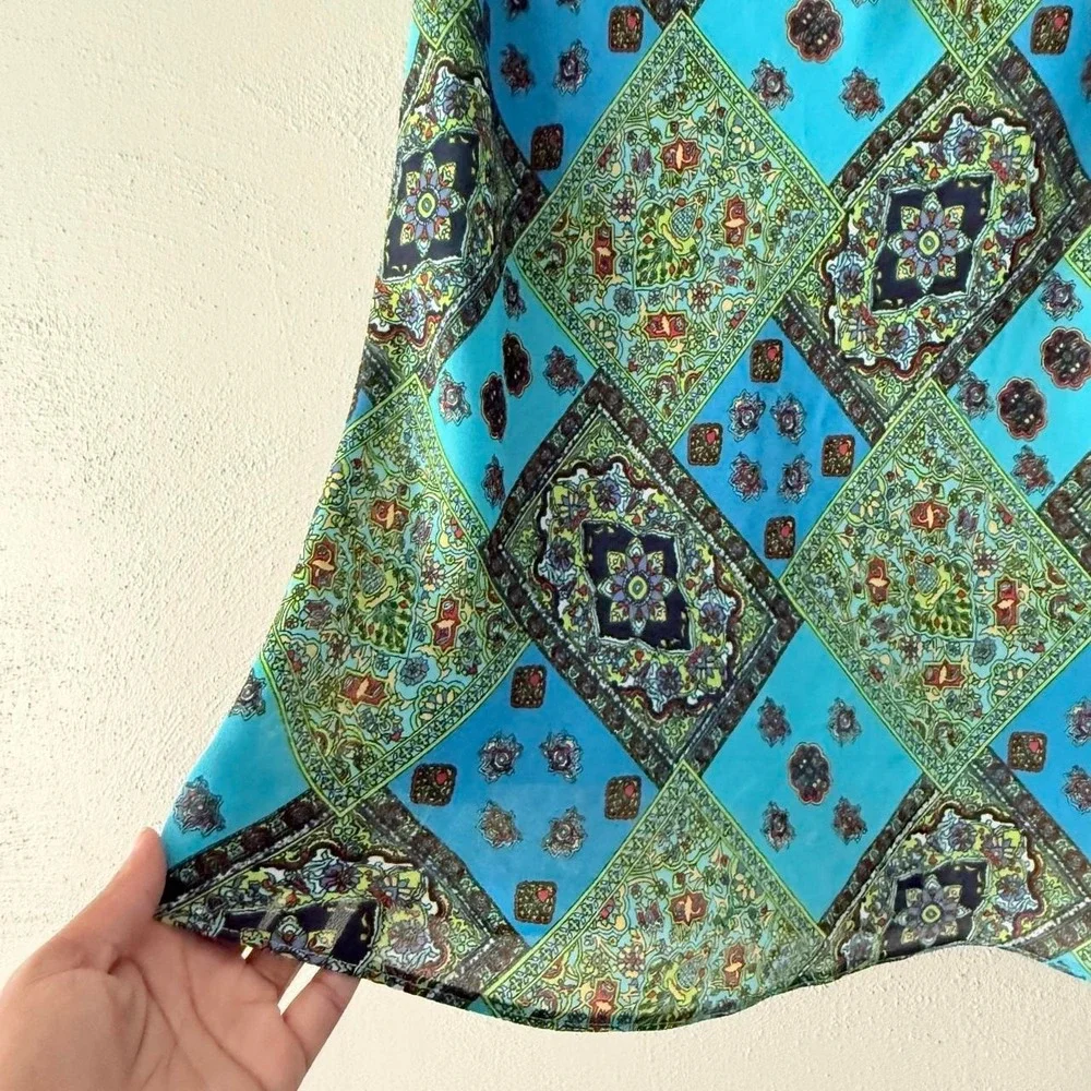 Twisted Orchid co women